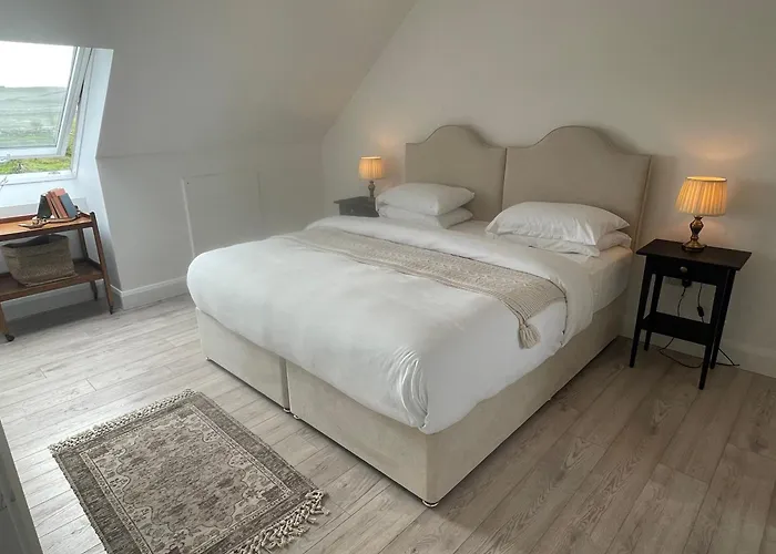 Two Bedroom Deluxe Sea View Guest Suite Inis Mor photo