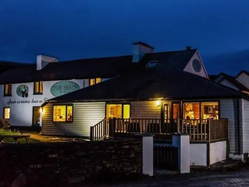 The Beach, Days Bar And B&B Inishbofin photo