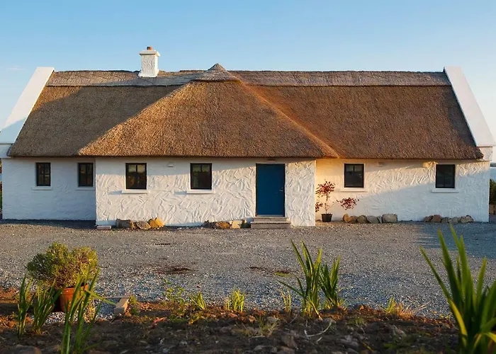 Bayside Cottage Connemara Canower photo